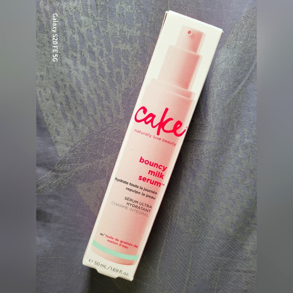 ⭐️Cake Bouncy Milk Serum⭐️